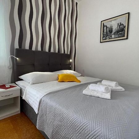 Art Of Zadar- Rooms And Apartment ภายนอก รูปภาพ