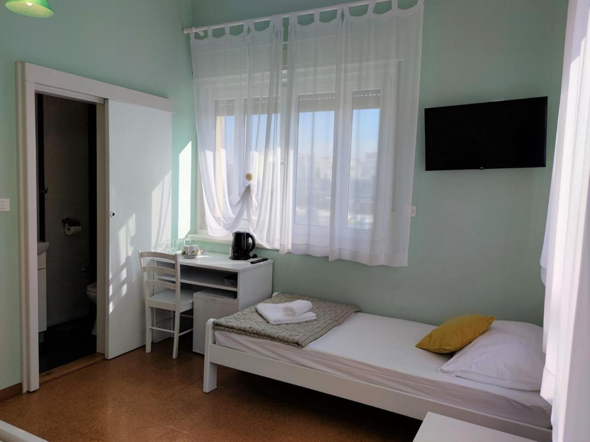 Art Of Zadar- Rooms And Apartment ภายนอก รูปภาพ